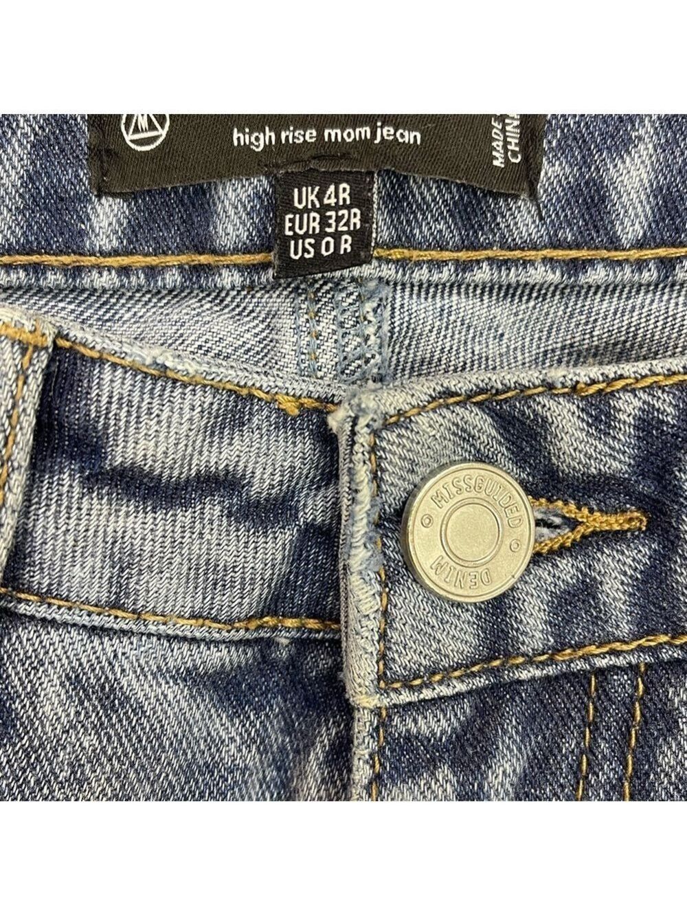 Missguided Riot High Rise Mom Jeans - Picture 4 of 4